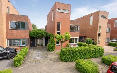 Boegspriet 48