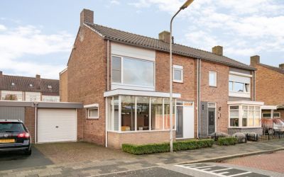 Caspar Damstraat 30