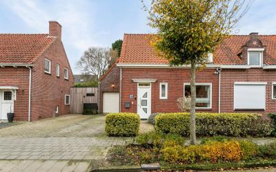 Nachtegaals. 44