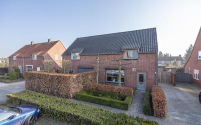 Kapelaan L. de Nijsstraat 6