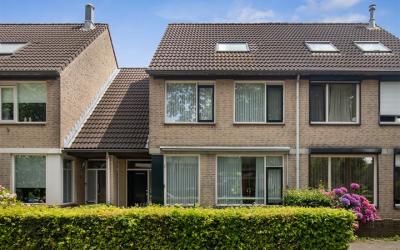 Donkerstraat 38