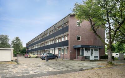 Van Borssel. 39