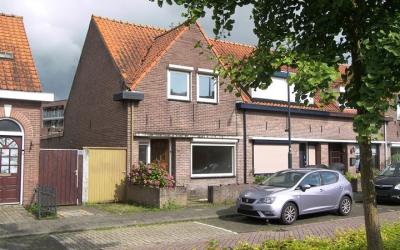 Middenlaan 47