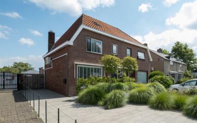 Esdoornlaan 17