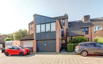 Jan van Eij. 52