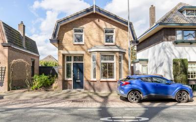 Adelstraat 19
