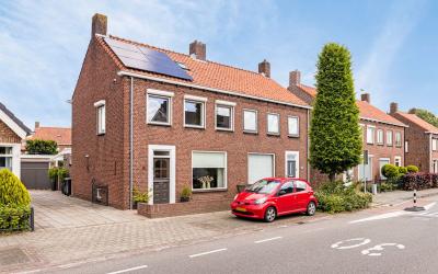 Adelstraat 57
