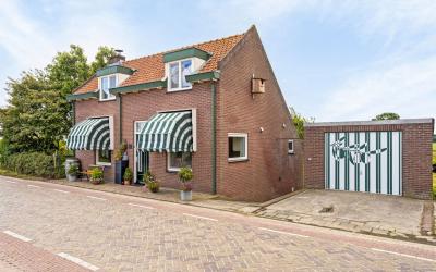 Bloemendaal. 57
