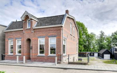 Maasdijk 8