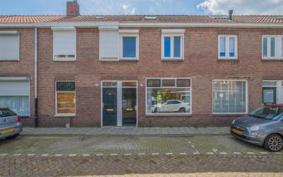 Atjehstraat 16