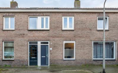 Atjehstraat 24