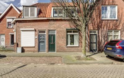 Borneostraat 7