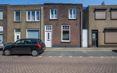 Noord-Beste. 44