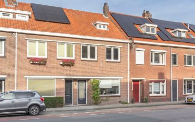 Van Meteren. 17
