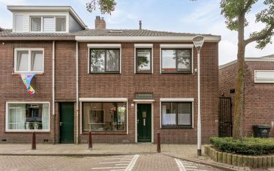 Paus Adriaanstraat 82