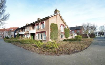 Hoevenseweg 106