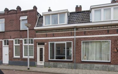 Hoogvensest. 35