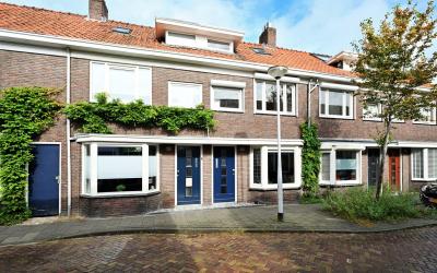 Hoogvensest. 61