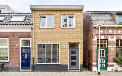 Hoogvensest. 91
