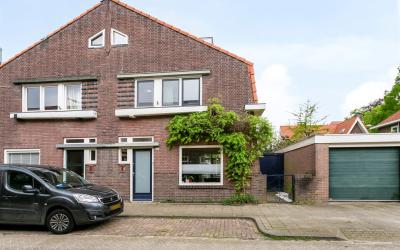 Gerard de B. 11