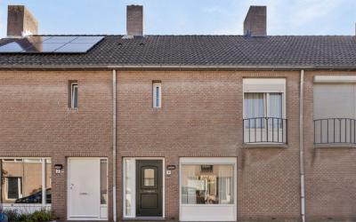 Tjalkstraat 4