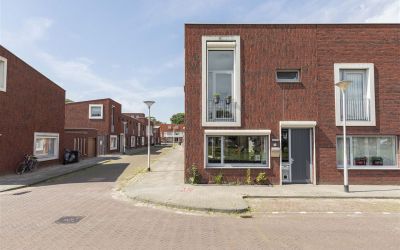 Cornelis van Uitgeeststraat 13