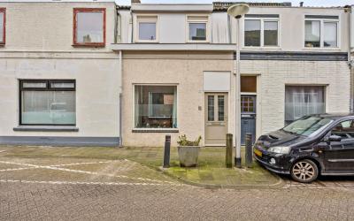 Paterstraat 4