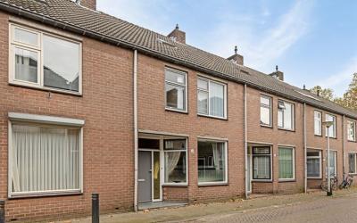 Paterstraat 44