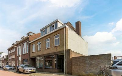 Capucijnens. 16