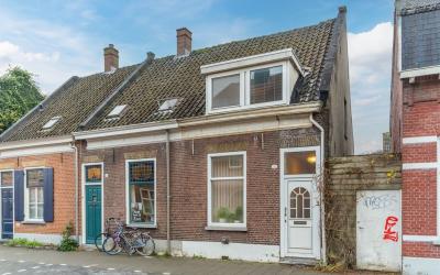 Diepenstraat 56