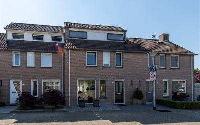 Middelgraaf 98