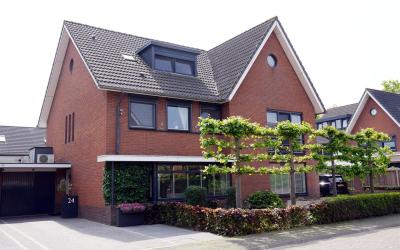 Rustenburgs. 24