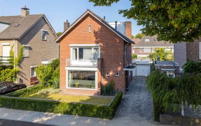 Burgemeester Damsstraat 53