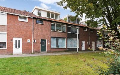 Karmelietenstraat 38