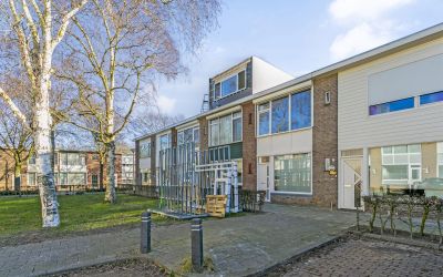 Schiphollaan 11