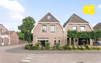 Dokkumstraat 24