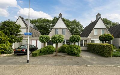 Hindeloopen. 13