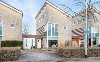 Maasbommels. 7