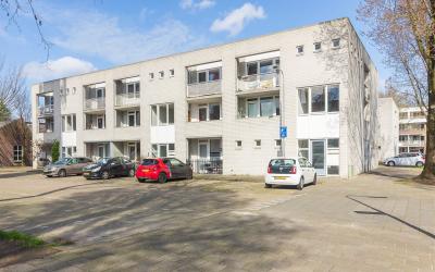Bisschop Be. 105