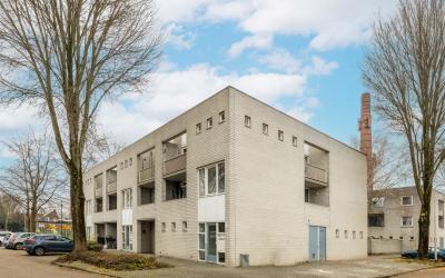 Bisschop Be. 165