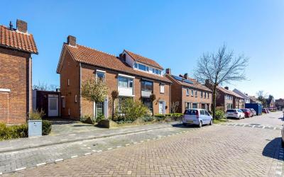 Hoogstraat 67