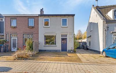 Kerkstraat 42