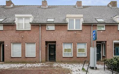 Kerkstraat 35