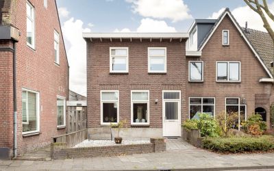 Hoogstraat 42