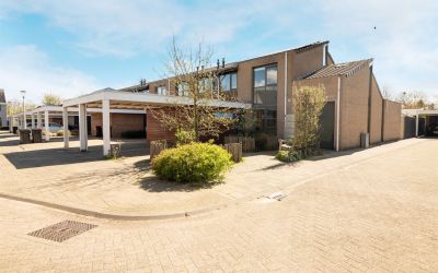 Zuidewijn 38
