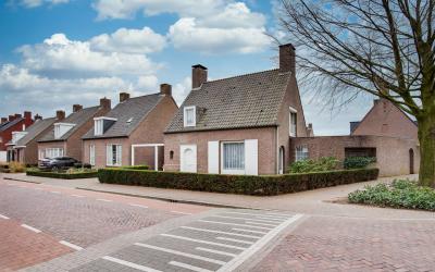 Paardenstra. 28