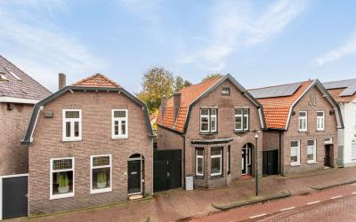 Doelenstraat 15