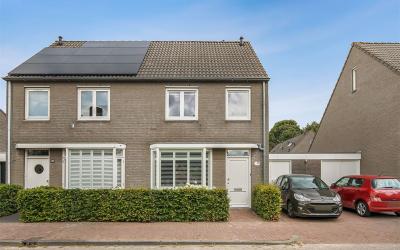 Korte Dijk 37