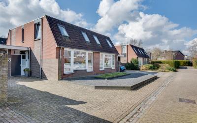 Koningskruis 8