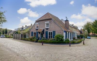 Dorpsstraat 20